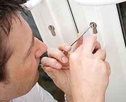 Gallery Locksmith Store Portland, OR 503-404-4026 Gallery Locksmith Store Portland, OR 503-404-4026 - 16-Emergency-Unlock